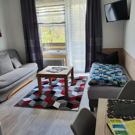 Am Schlossberg 8 Kilometer Bis Winterberg * ميدهباخ